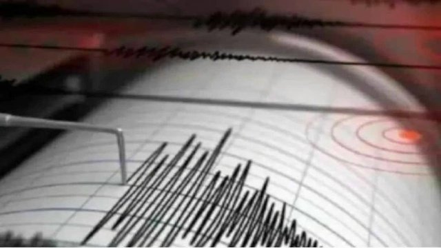В Туве зарегистрирован подземный толчок магнитудой 3,2