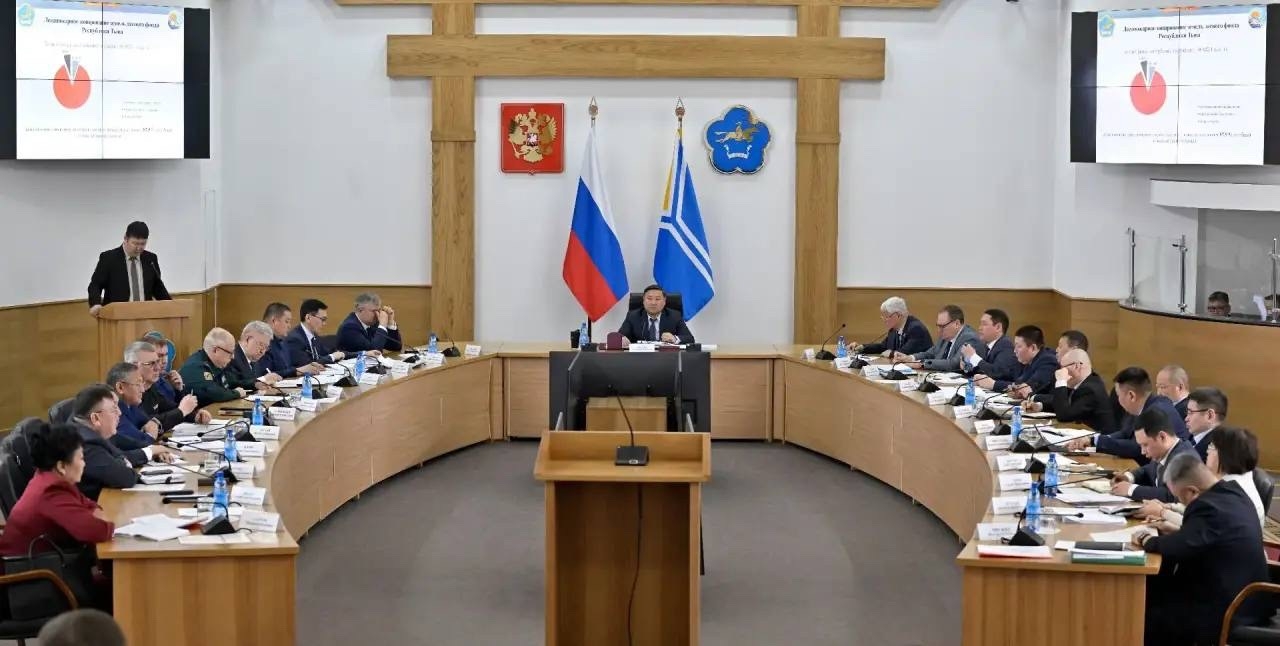 Традиционно рабочую неделю начали с аппаратного совещания