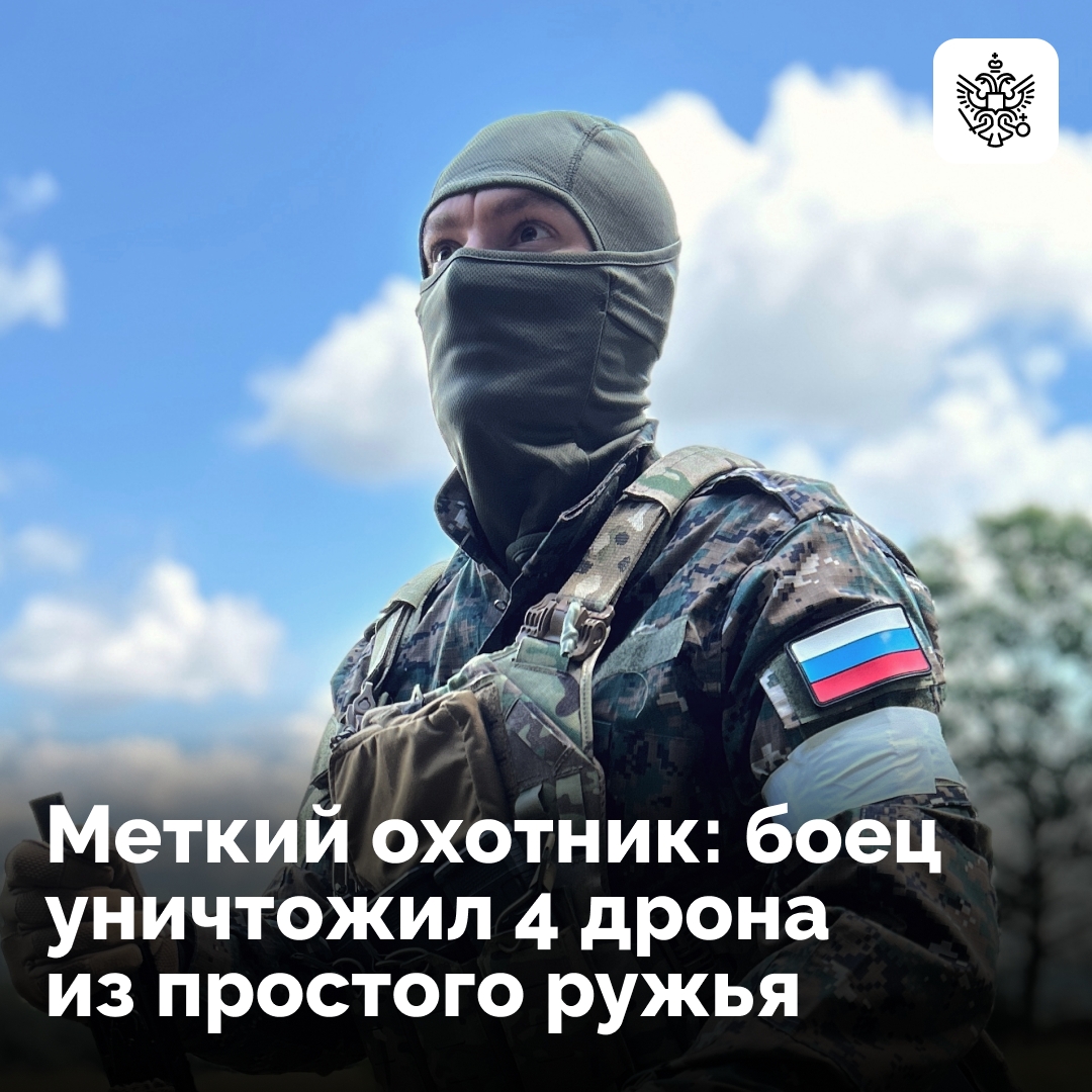 Ефрейтор Сергей Змановский — ремонтник-эвакуаторщик, чья работа — вытаскивать с поля боя поврежденную технику. Для этой специальности умение метко стрелять не требуется, но иногда оно может спасти жизнь.