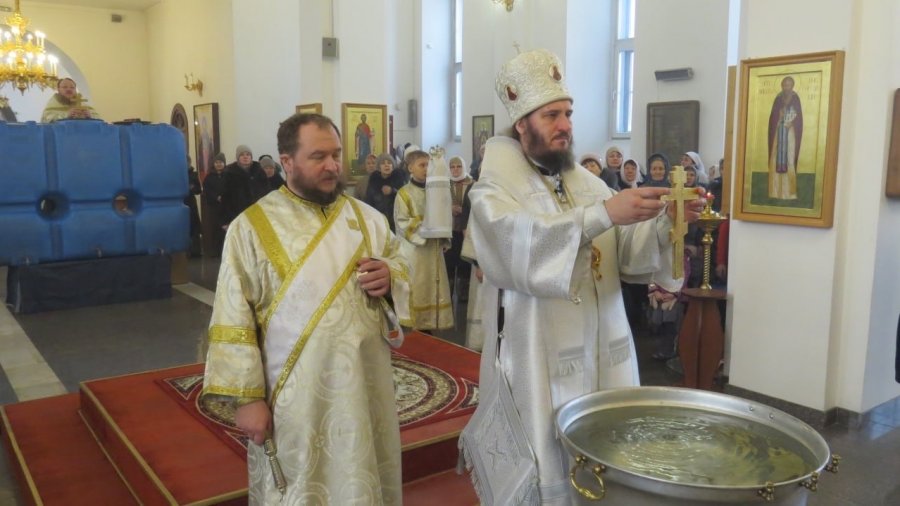 В Кызылской епархии встретили праздник Крещения Господня