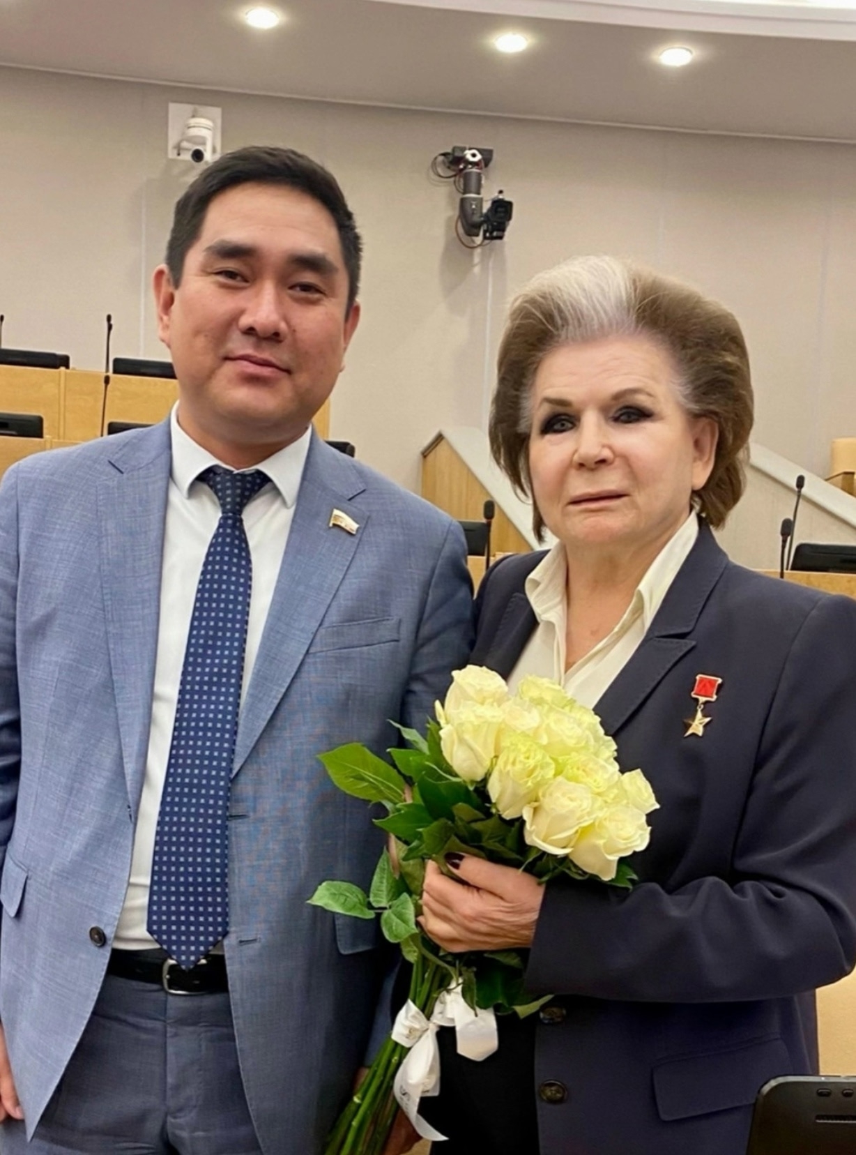 С Днём Космонавтики