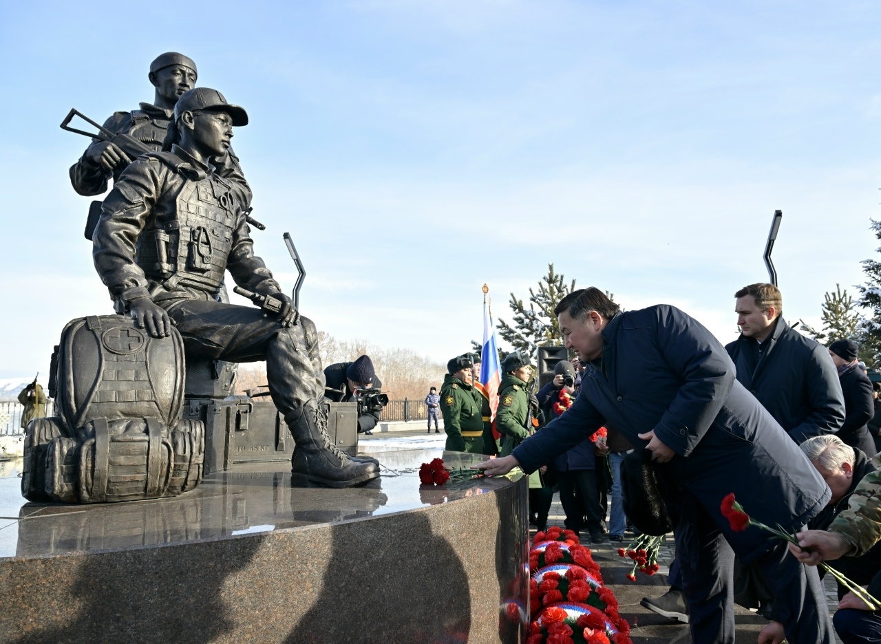 В год 80-летия Великой Победы особое внимание уделялось памятным датам, отметил Владислав Ховалыг
