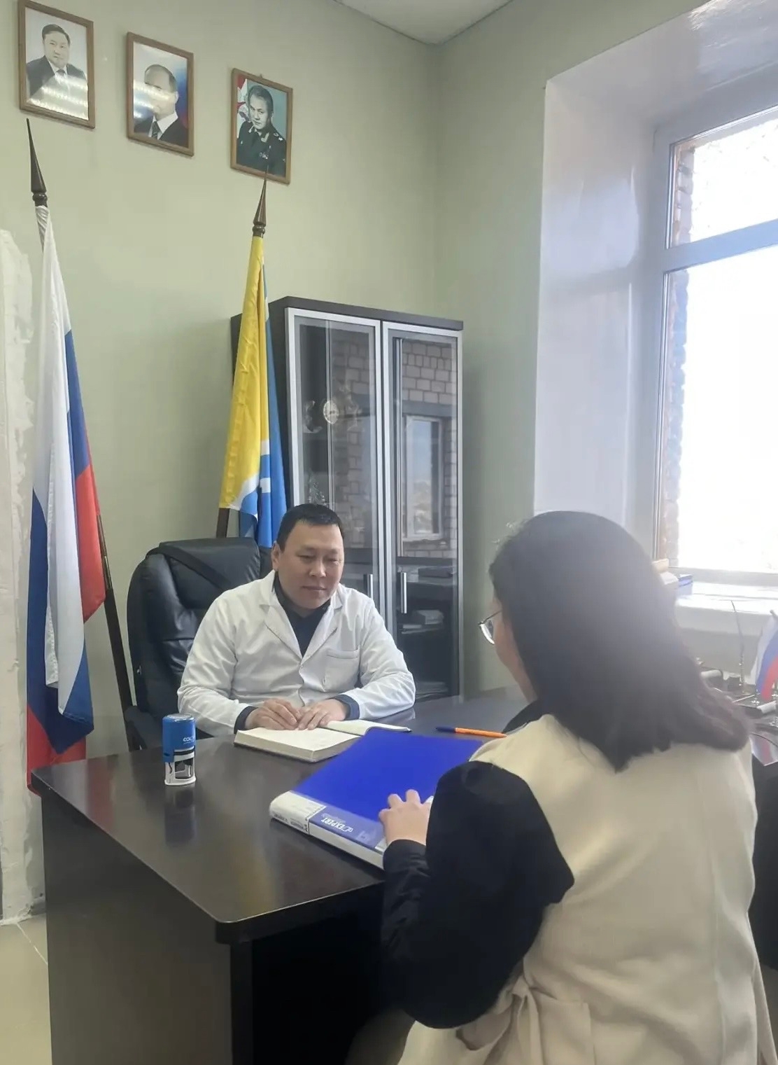 В местной общественной приемной председателя партии «Единая Россия» Д