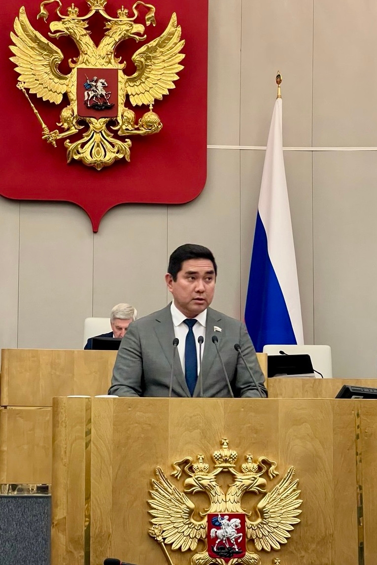 Дорогие друзья, коллеги, земляки